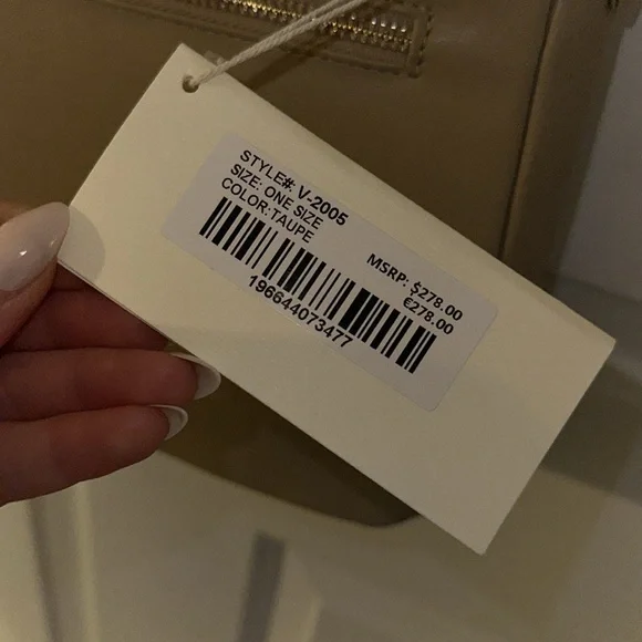 ‼️SALE‼️ NWT VALENTINO ORLANDI Crossbody in Taupe V-2005 - Picture 4 of 8